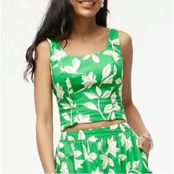 J. Crew Green & White Floral Print Smocked Back Cropped Top Size 4 - Picture 1 of 11